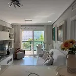 Rent4 Malaga Bajondillo Playa Ii トレモリノス