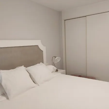 Rent4 Malaga Bajondillo Playa Ii * Torremolinos