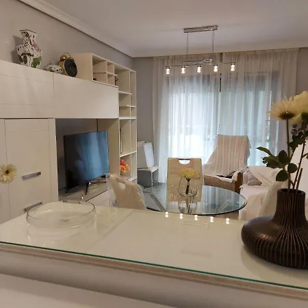 Rent4 Malaga Bajondillo Playa Ii Apartment