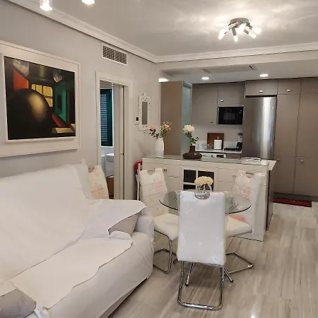 Apartment Rent4 Malaga Bajondillo Playa Ii Torremolinos