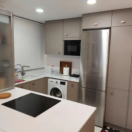 Rent4 Malaga Bajondillo Playa Ii
