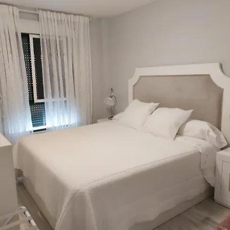 Apartment Rent4 Malaga Bajondillo Playa Ii