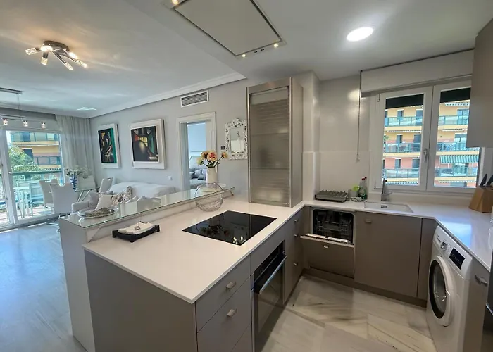 Rent4 Malaga Bajondillo Playa Ii Apartment *