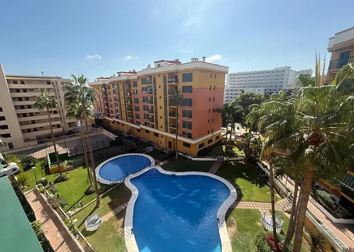 Rent4 Malaga Bajondillo Playa Ii