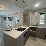 Rent4 Malaga Bajondillo Playa Ii Apartmán *